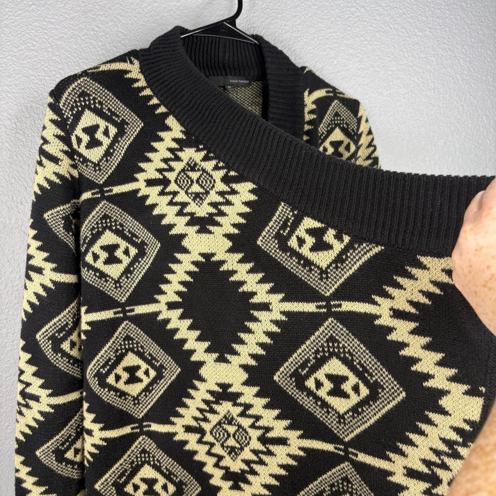 Harvé Benard Tribal Patterned Sweater - Picture 3 of 8